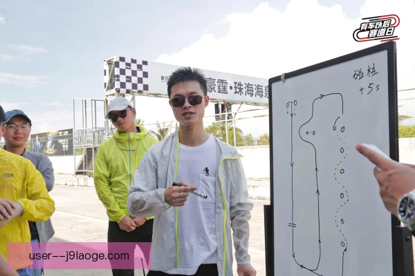 公路跑自我谈话训练，跑者节奏控制与疲劳管理更稳